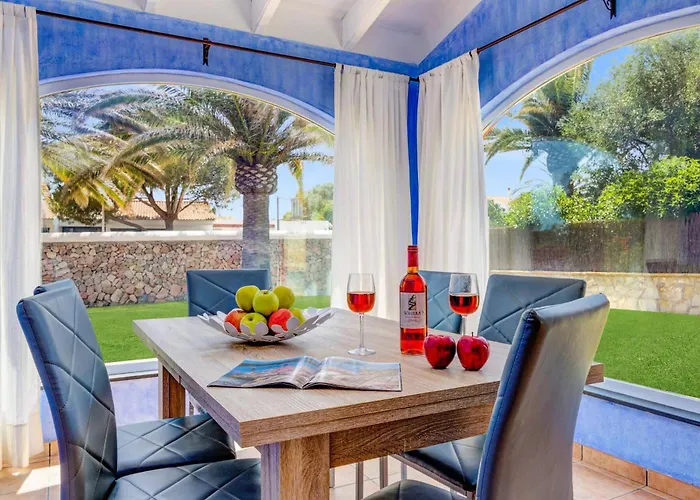 Hegoalde By וילה *