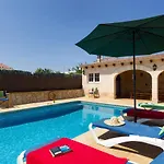 Villa Hegoalde By